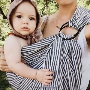 Wildbird grey and white striped ring sling EUC